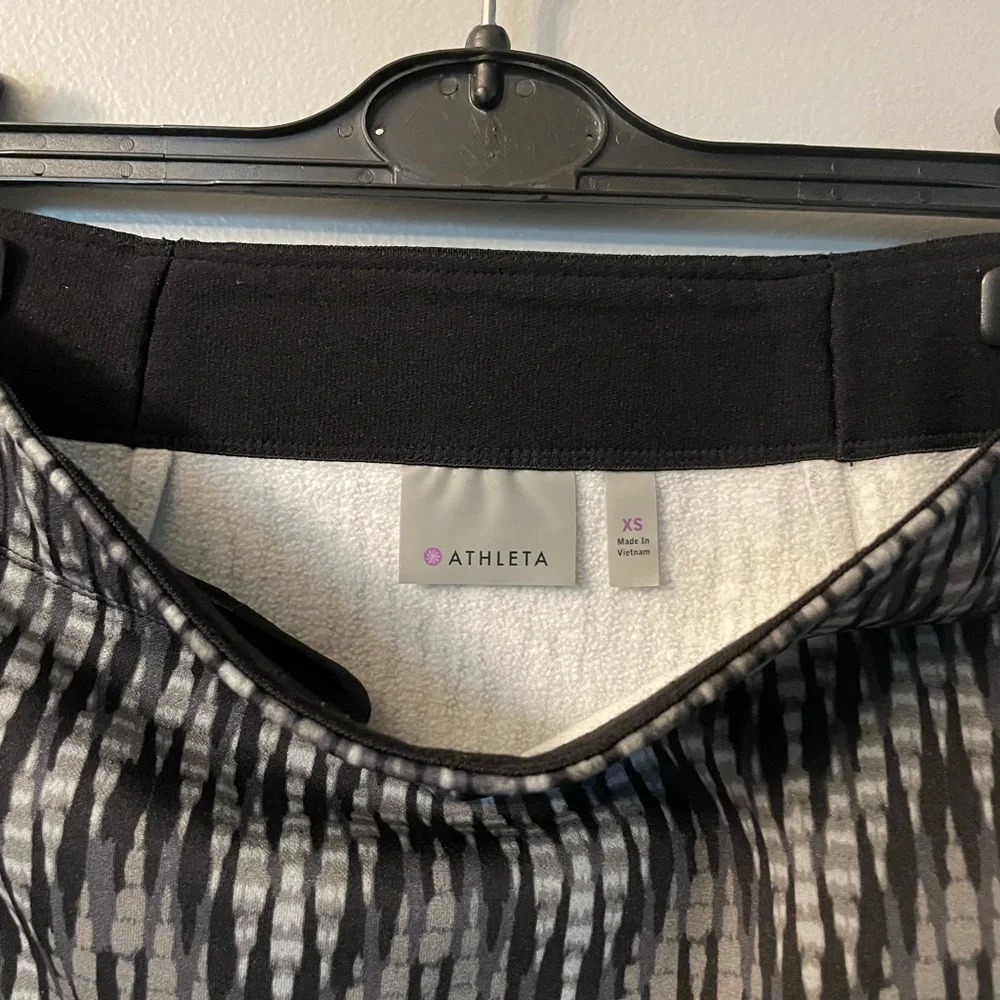 Athleta Skirt - Picture 4 of 9